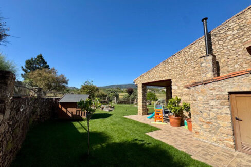 magnifica-finca-de-6-hectareas-en-valencia-de-alcantara01