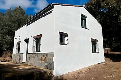 Excepcional-Finca-de-Alcornoques-en-el-Entorno-Rural-de-Valencia-de-Alcántara12