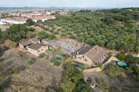 finca-en-san-vicente-de-alcantara-para-entrar-a-vivir01