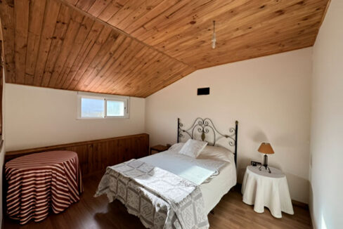 finca-de-7-ha-en-alcorneo16